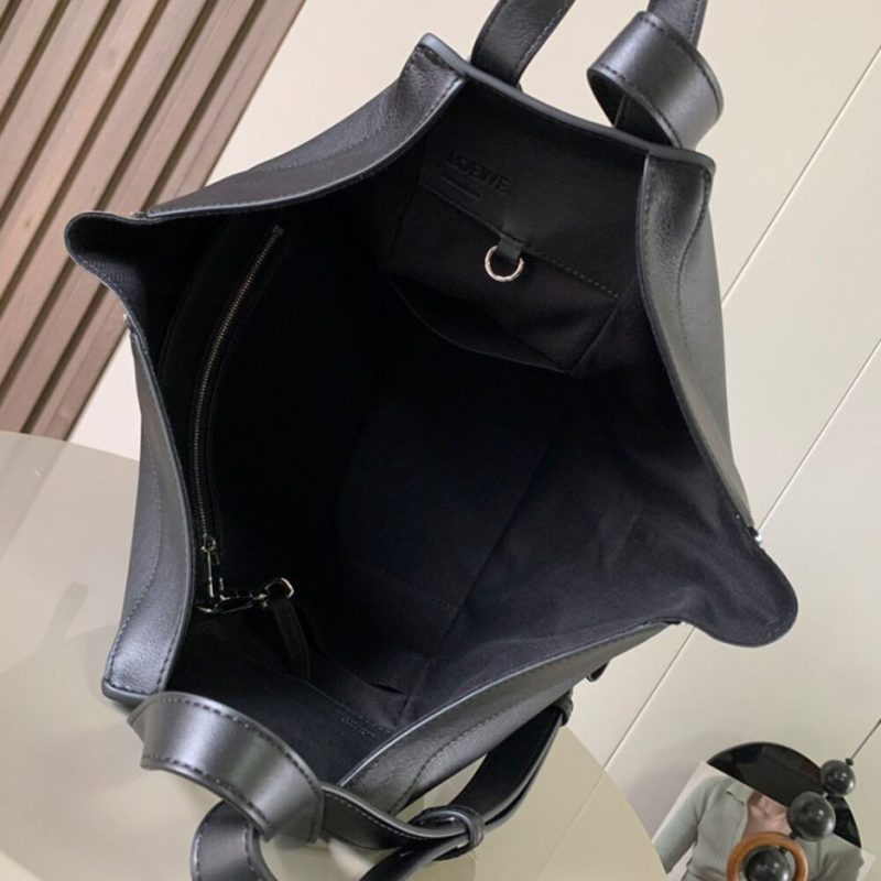 Loewe Small Hammock bag in soft grained calfskin - Image 8