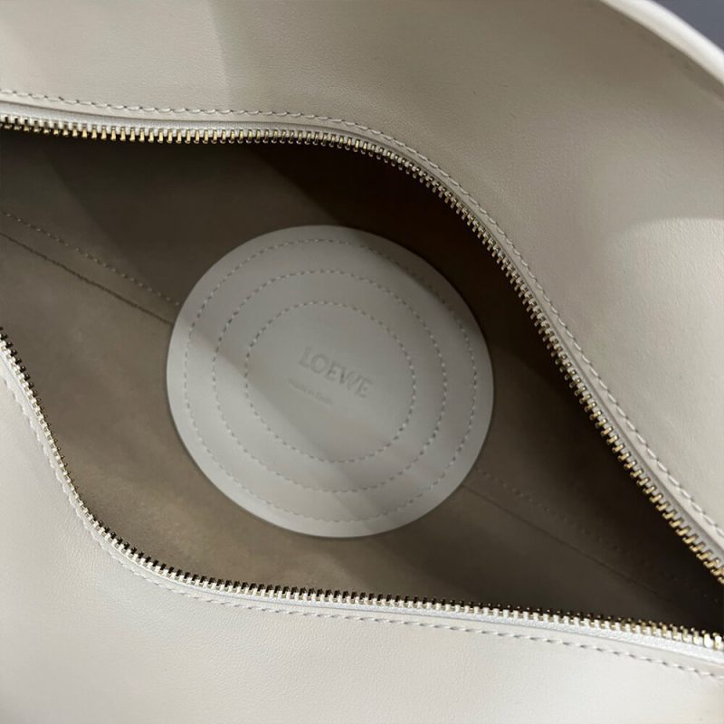 Loewe Small Paseo bag in shiny nappa calfskin(high-end grade) - Image 8