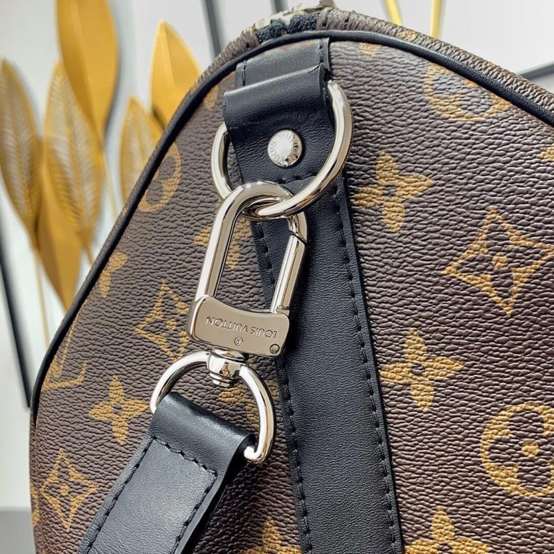 LV Keepall Bandoulière 55 - Image 7